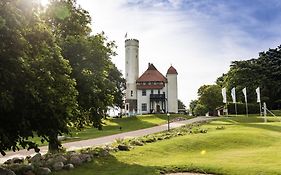 SCHLOSS RANZOW - kleines Romantik Hotel - Wellness - Golfplatz - Hochzeiten&Feiern